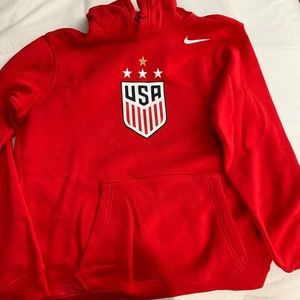 Women’s Nike soccer sweatshirt